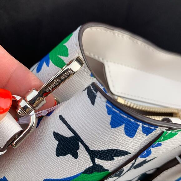 Kate Spade Kristi Park Posies Printed Satchel and Bifold Slim Wallet Bundle NWT - Picture 4 of 15